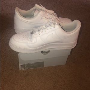Women Nike Air Force 1 Size 11